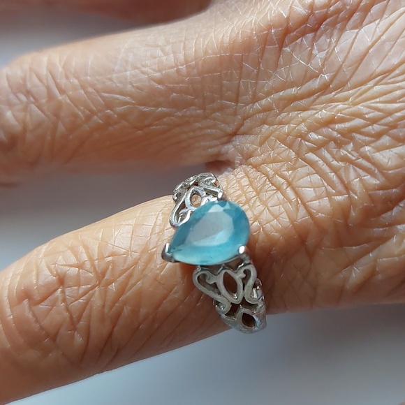 Dyadema S925 Sterling Silver Teardrop Blue Stone Cocktail Ring Size 8 - Picture 1 of 7